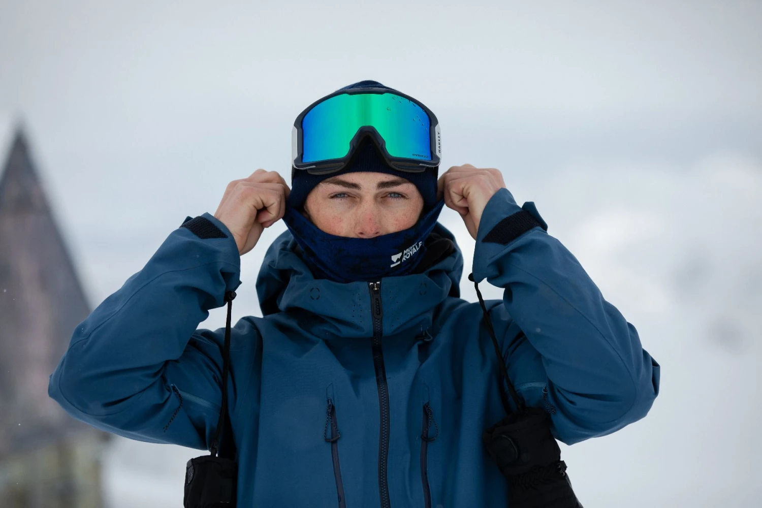 Mons Royale Daily Dose Merino Flex 200 Neckwarmer 5 Mons Royale Daily Dose Merino Flex 200 Neckwarmer - Image 3