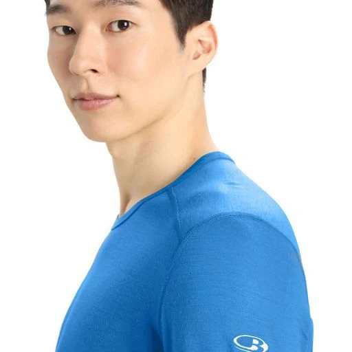 Icebreaker 200 Oasis LS Crewe 6 Icebreaker 200 Oasis LS Crewe - Image 4