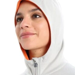 Icebreaker Quantum III Long Sleeved Zip Hood -Style Avenue Store ECOS ICE 14 QUA HOO W IMG 5