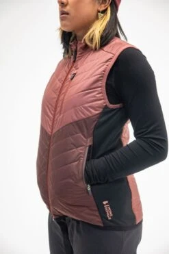 Mons Royale Neve Wool Insulation Vest 9 Mons Royale Neve Wool Insulation Vest -Style Avenue Store ECOS MON 03 VES W img 3