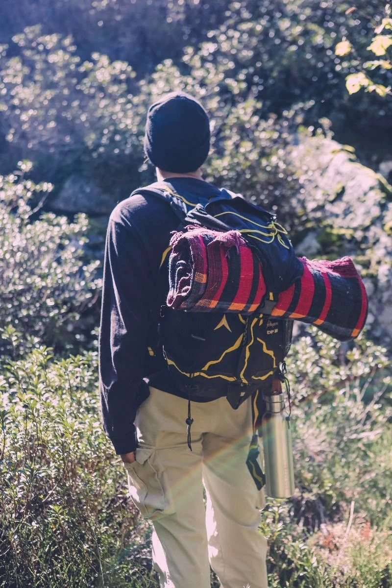 Black+Blum Insulated Water Bottle Large 7 Black+Blum Insulated Water Bottle Large - Image 5